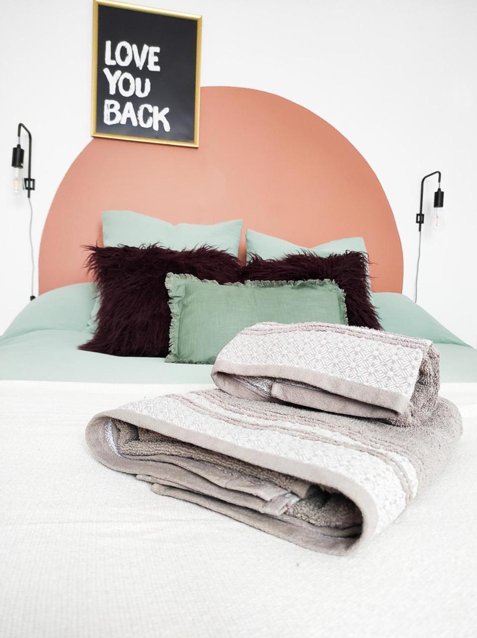 Le Cosy Valcros, Design Et Confort Aix-en-Provence Extérieur photo